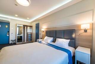 Отель Amrita Hotel Лиепая Стандартный двухместный номер с 1 кроватью или 2 отдельными кроватями-3